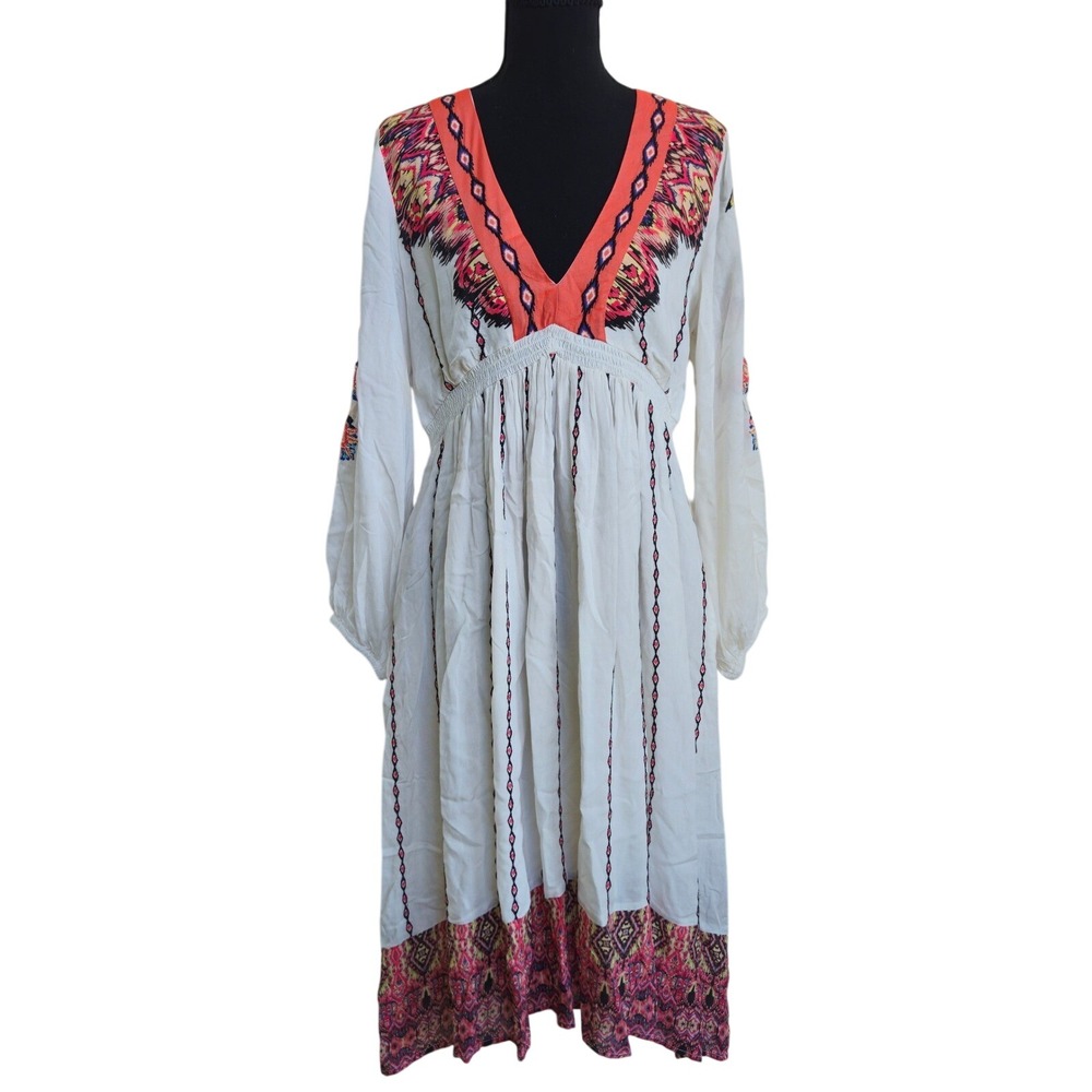Sundance Sz PS (Small) White Embroidered Ikat Kaftan Midi Smocked Boho Chic Goa